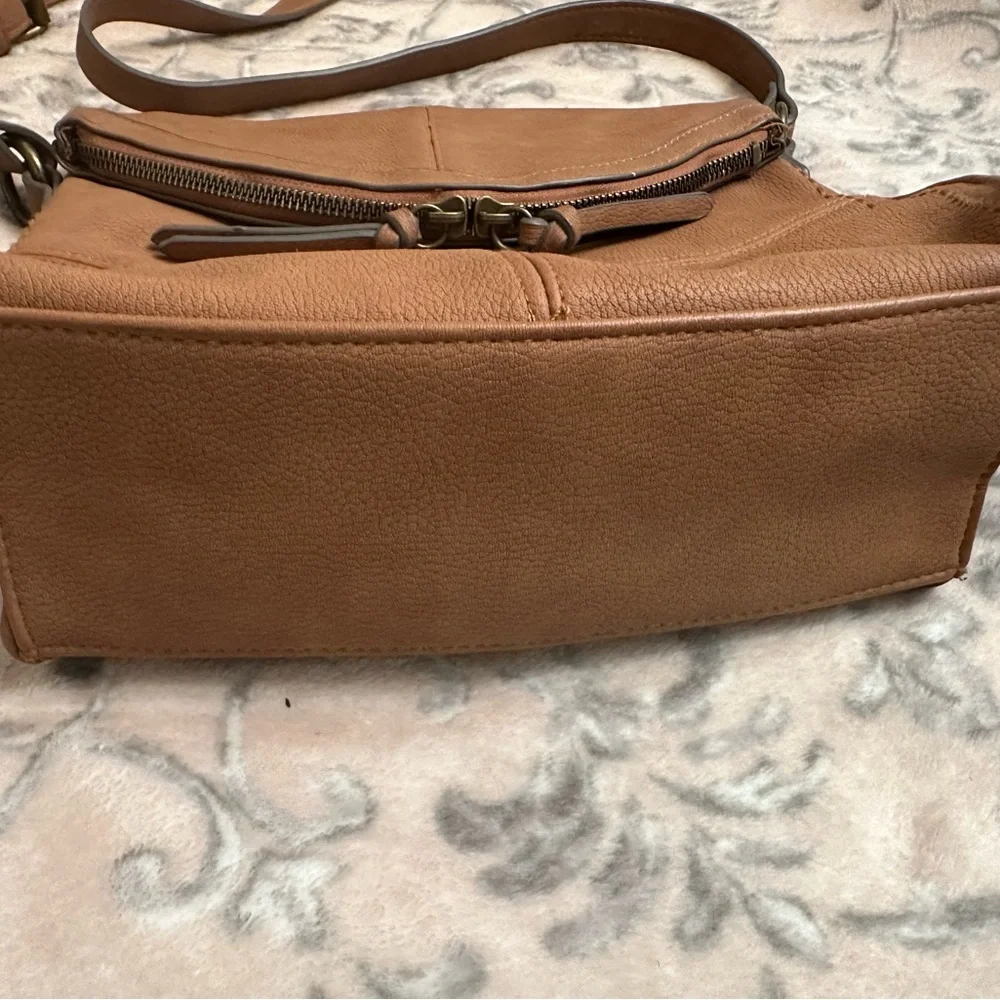 Chic Brown Faux Leather Crossbody Bag‎